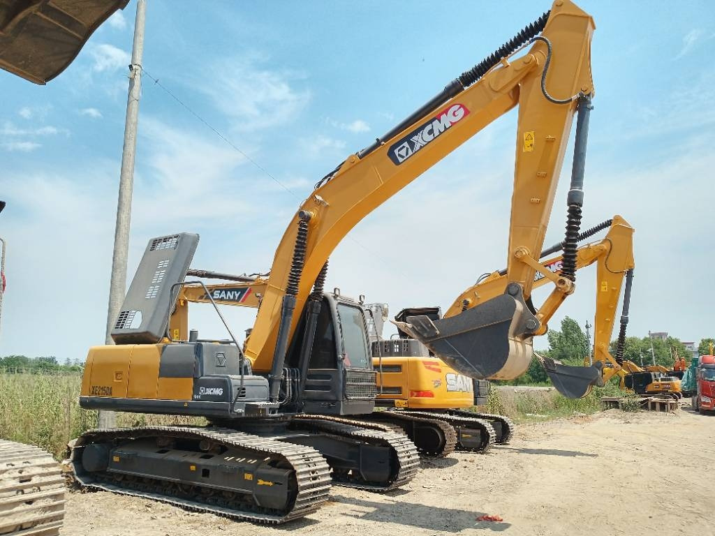 XCMG XE 215 DA  - Excavadora de cadenas: foto 1 XCMG XE 215 DA  - Excavadora de cadenas: foto 1