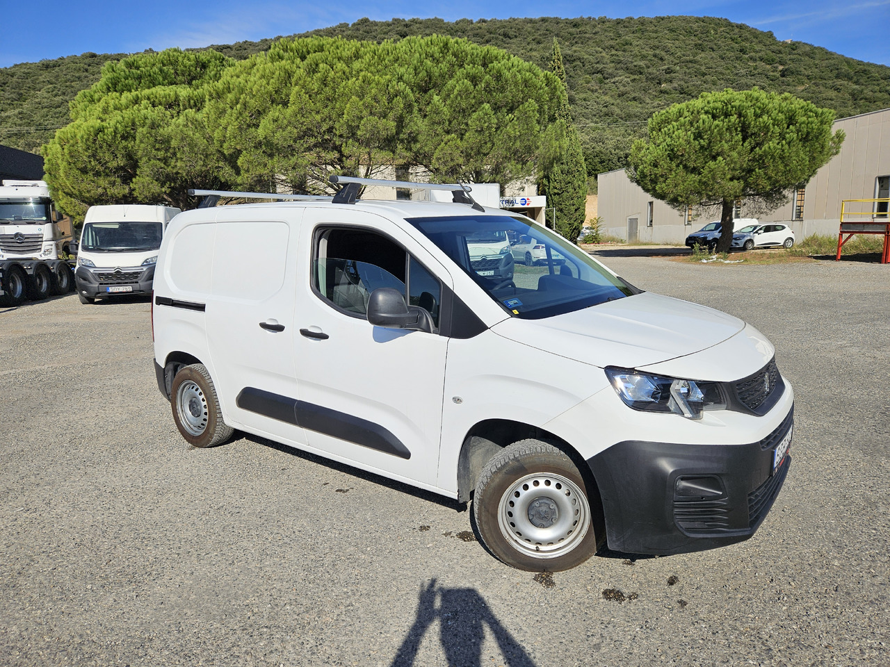 Peugeot Partner 1.5 Blue HDi 100 Premium L1 - Furgoneta pequeña: foto 3 Peugeot Partner 1.5 Blue HDi 100 Premium L1 - Furgoneta pequeña: foto 3
