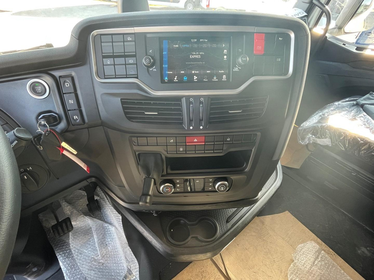 Cabeza tractora Iveco S-WAY, 530, AS440S53TP: foto 15 Cabeza tractora Iveco S-WAY, 530, AS440S53TP: foto 15