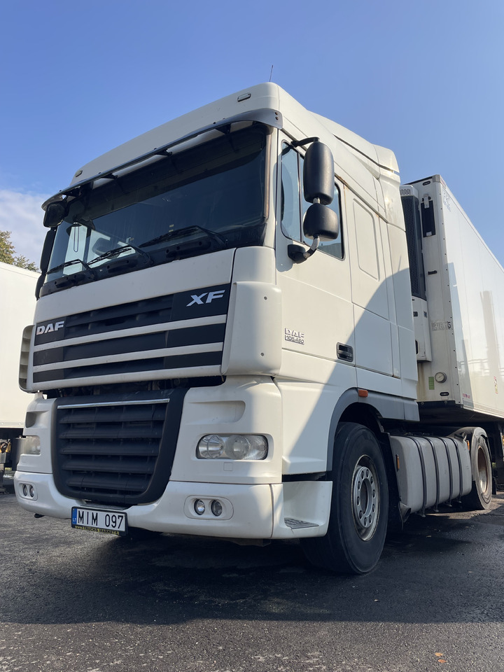 DAF XF105.460 - Cabeza tractora: foto 1 DAF XF105.460 - Cabeza tractora: foto 1