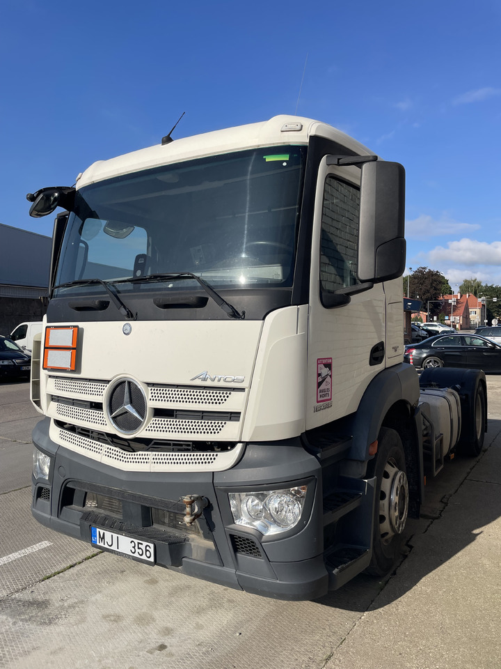 MERCEDES-BENZ ANTOS 1835 EURO 6 ADR - Cabeza tractora: foto 2 MERCEDES-BENZ ANTOS 1835 EURO 6 ADR - Cabeza tractora: foto 2