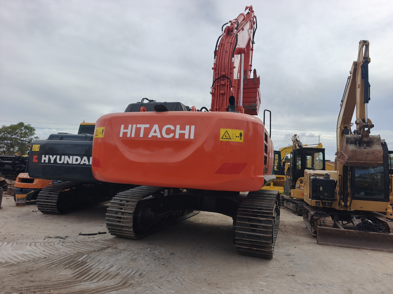 HITACHI ZX350 ZX350H ZX350H-5G Used excavator - Excavadora de cadenas: foto 4 HITACHI ZX350 ZX350H ZX350H-5G Used excavator - Excavadora de cadenas: foto 4