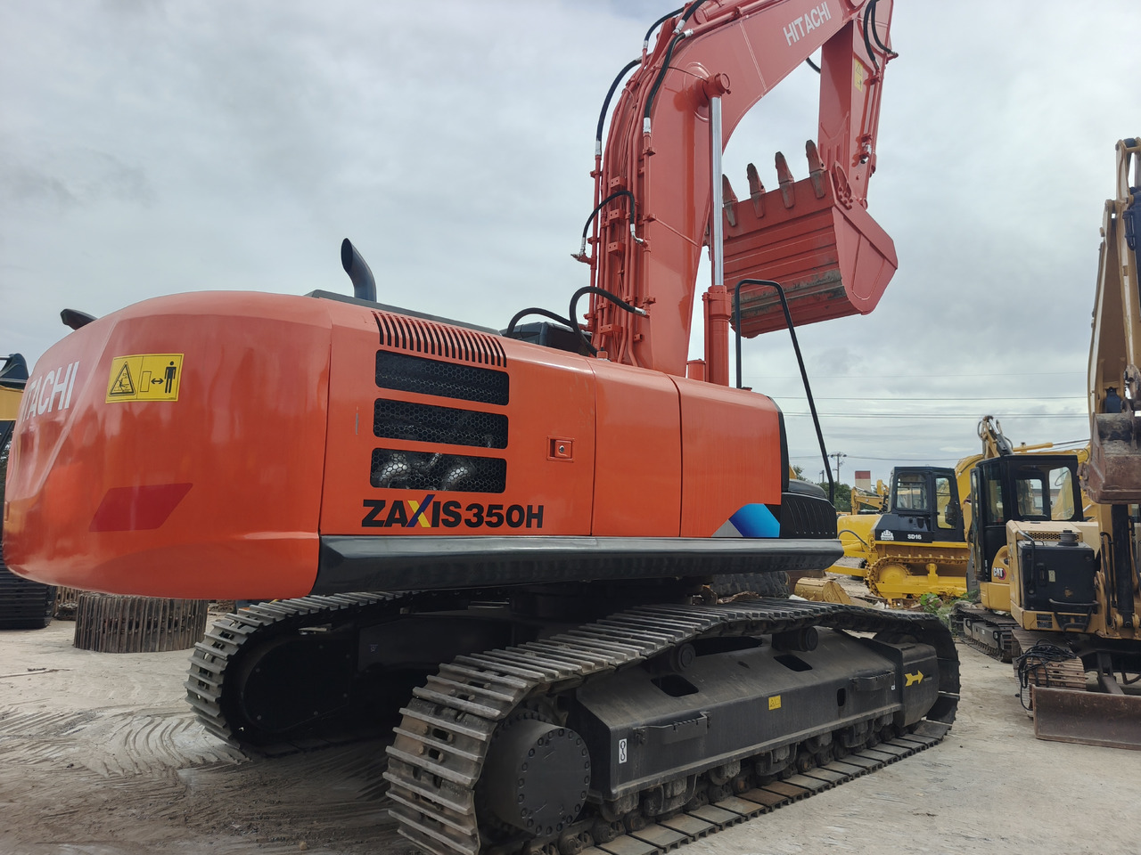 HITACHI ZX350 ZX350H ZX350H-5G Used excavator - Excavadora de cadenas: foto 2 HITACHI ZX350 ZX350H ZX350H-5G Used excavator - Excavadora de cadenas: foto 2