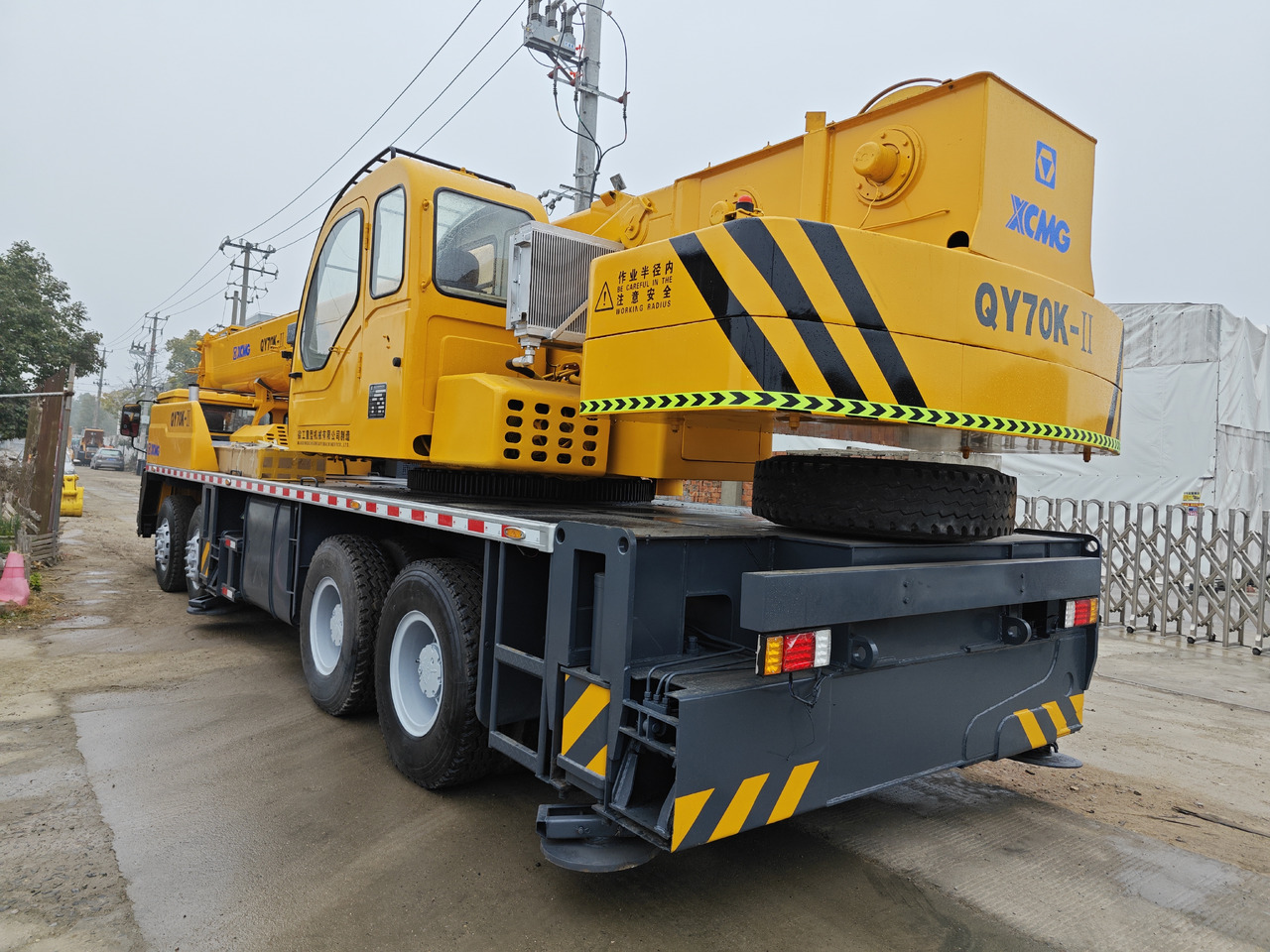 XCMG QY70K 70 used truck crane - Autogrúa: foto 2 XCMG QY70K 70 used truck crane - Autogrúa: foto 2