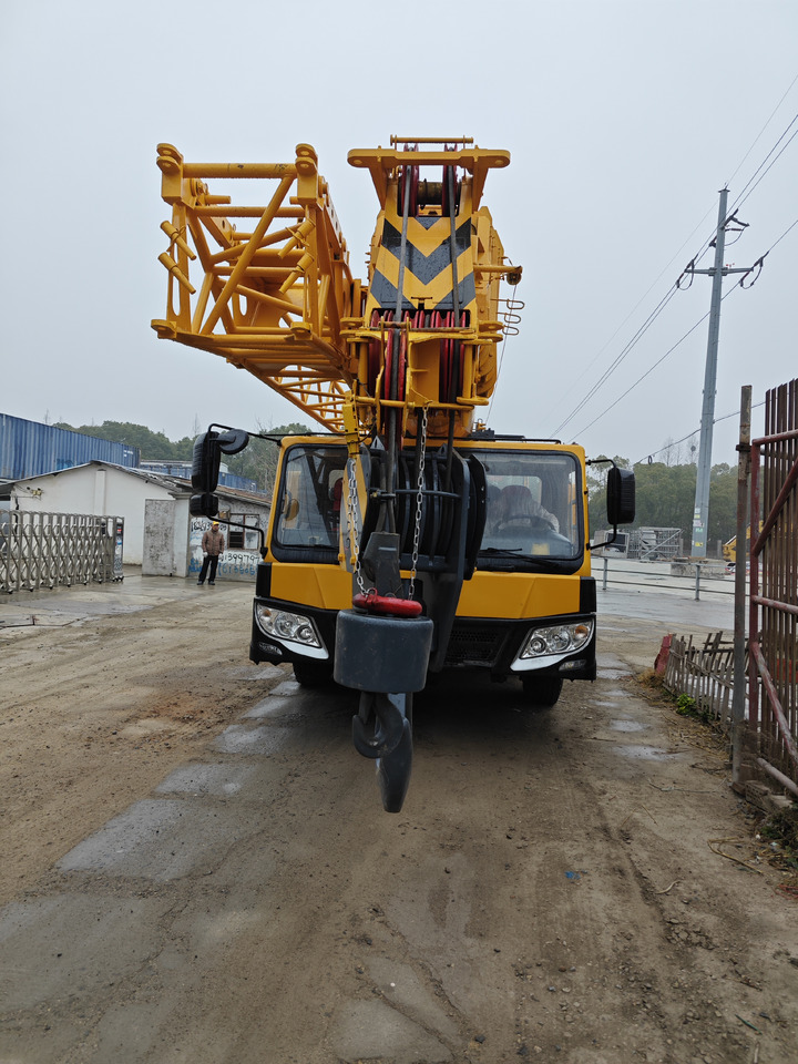 XCMG QY70K QY70KC XCT70 70T Crane - Autogrúa: foto 3 XCMG QY70K QY70KC XCT70 70T Crane - Autogrúa: foto 3
