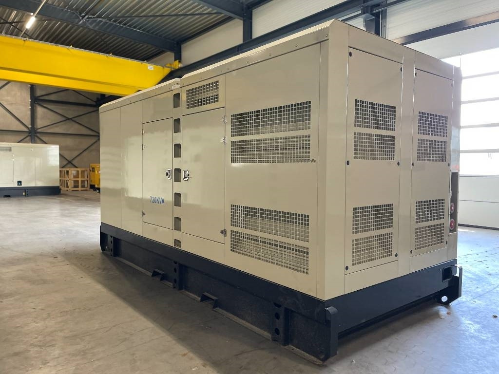 Baudouin 6M33G715/5 - 720 kVA Surplus genset - DPX-19879.1 - Generador industriale: foto 3 Baudouin 6M33G715/5 - 720 kVA Surplus genset - DPX-19879.1 - Generador industriale: foto 3