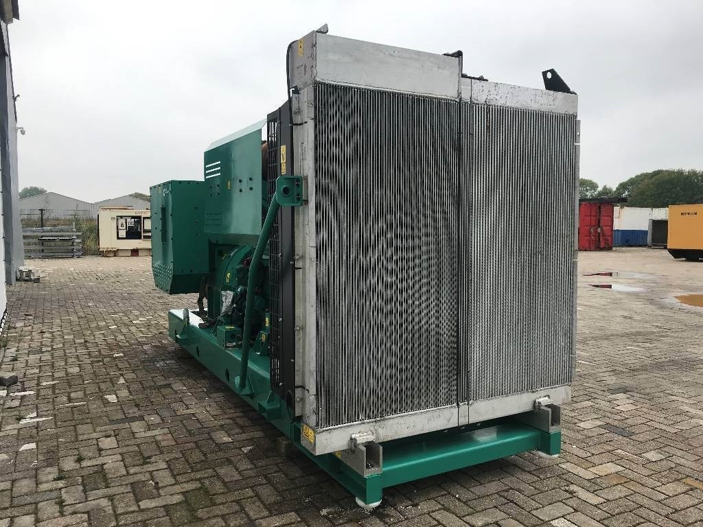 Cummins C900D5 - 900 kVA Open Genset - DPX-18527-O - Generador industriale: foto 2 Cummins C900D5 - 900 kVA Open Genset - DPX-18527-O - Generador industriale: foto 2