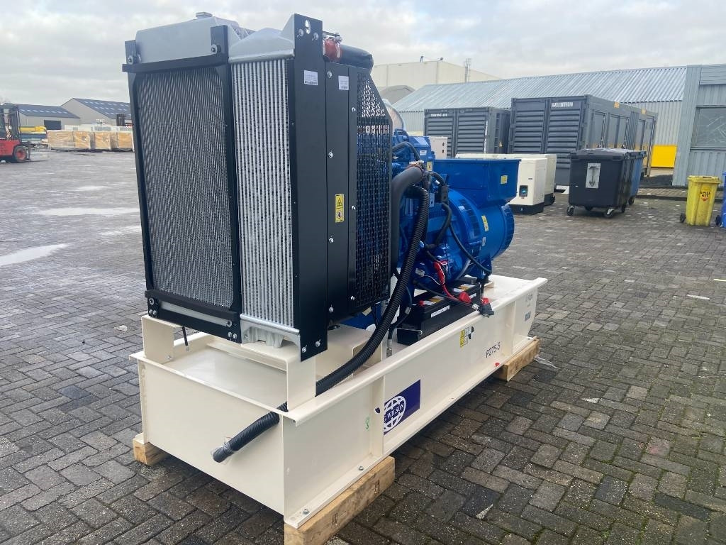 FG Wilson P275-5 - 275 kVA Open Genset - DPX-16014-O - Generador industriale: foto 3 FG Wilson P275-5 - 275 kVA Open Genset - DPX-16014-O - Generador industriale: foto 3