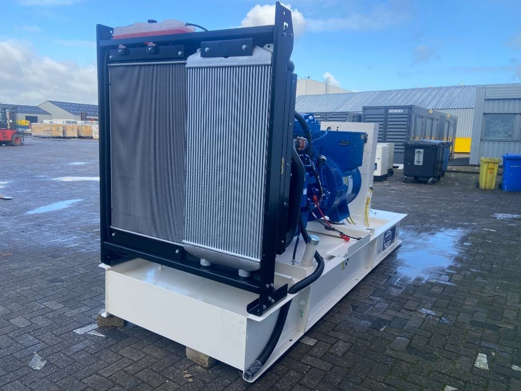 FG Wilson P605-3 - 605 kVA Open Genset - DPX-16021-O - Generador industriale: foto 3 FG Wilson P605-3 - 605 kVA Open Genset - DPX-16021-O - Generador industriale: foto 3