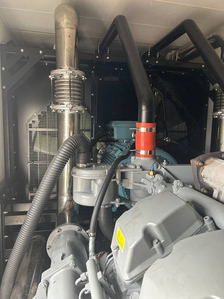 Perkins 4016-TAG2A - 2.200 kVA Generator - DPX-19826 - Generador industriale: foto 3 Perkins 4016-TAG2A - 2.200 kVA Generator - DPX-19826 - Generador industriale: foto 3