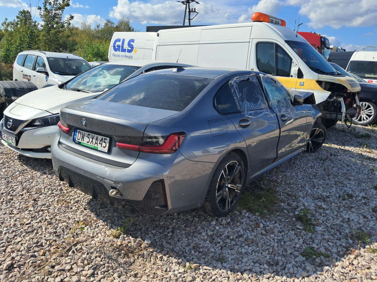 BMW SERIA-3 SEDAN - Coche: foto 5 BMW SERIA-3 SEDAN - Coche: foto 5