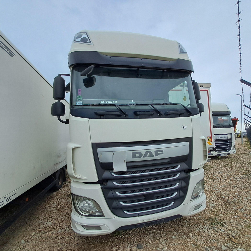 DAF XF 460 FT CIĄGNIK SIODŁOWY - Cabeza tractora: foto 2 DAF XF 460 FT CIĄGNIK SIODŁOWY - Cabeza tractora: foto 2