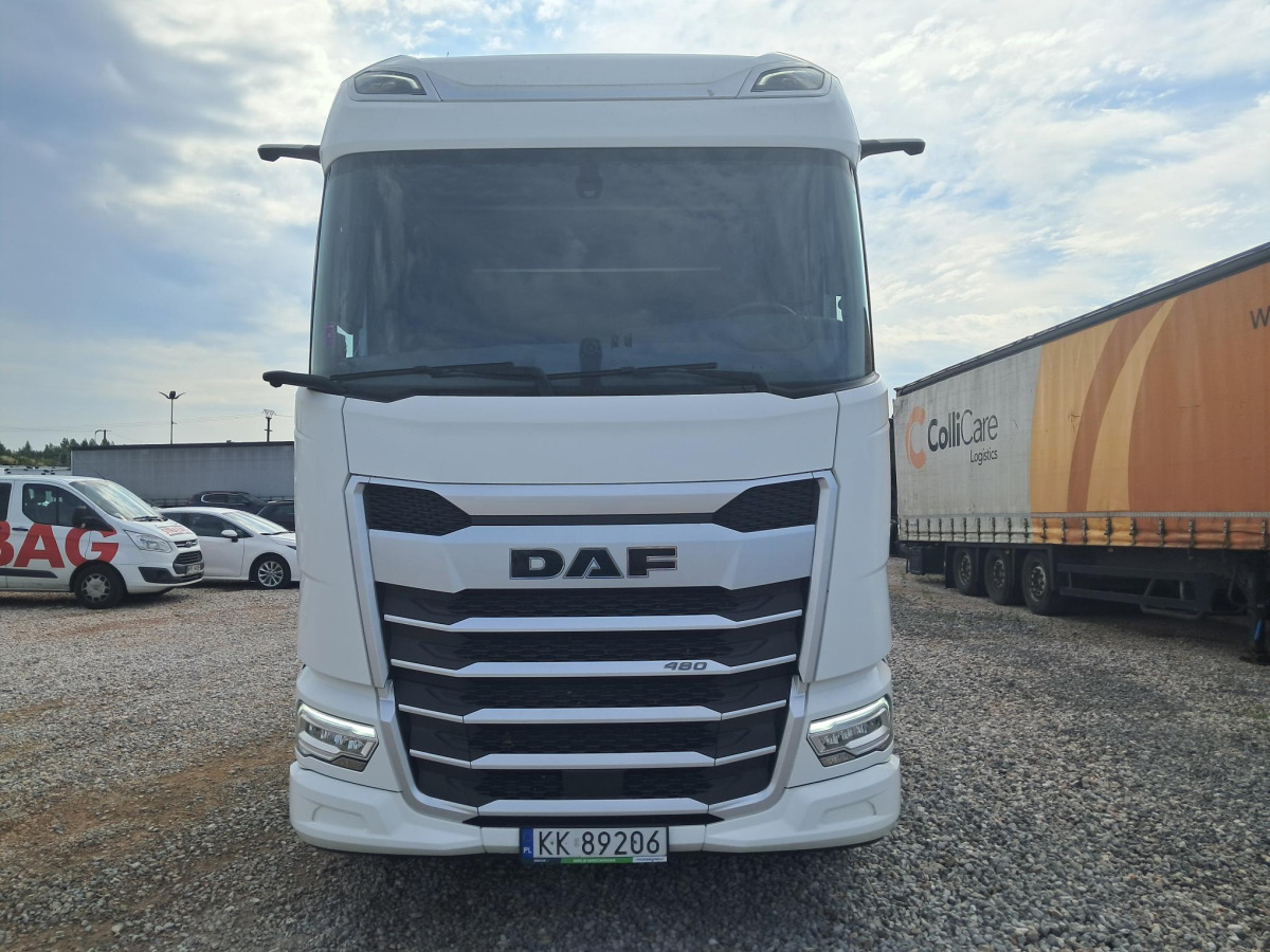 DAF XG 480 FT CIĄGNIK SIODŁOWY - Cabeza tractora: foto 2 DAF XG 480 FT CIĄGNIK SIODŁOWY - Cabeza tractora: foto 2