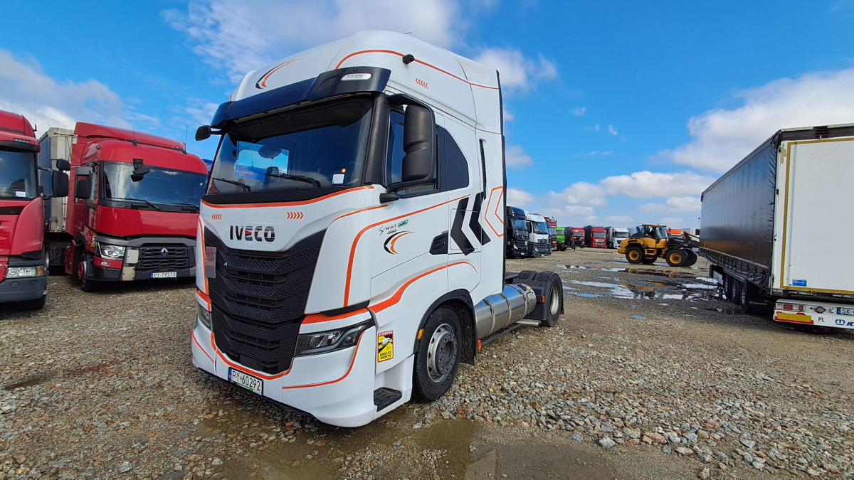 IVECO AS440ST/FP LT LNG CIĄGNIK SIODŁOWY - Cabeza tractora: foto 3 IVECO AS440ST/FP LT LNG CIĄGNIK SIODŁOWY - Cabeza tractora: foto 3