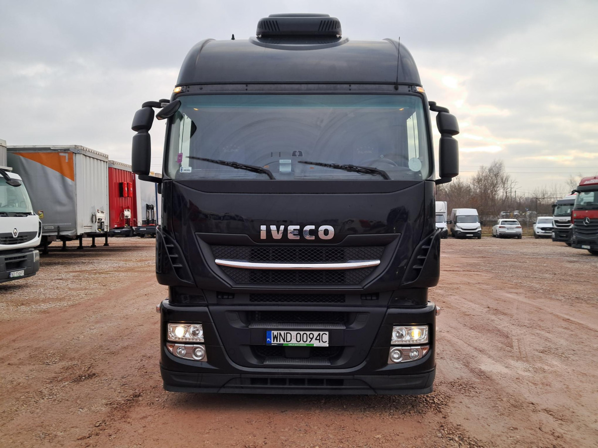IVECO AS440T/ FP LT CIĄGNIK SIODŁOWY - Cabeza tractora: foto 3 IVECO AS440T/ FP LT CIĄGNIK SIODŁOWY - Cabeza tractora: foto 3
