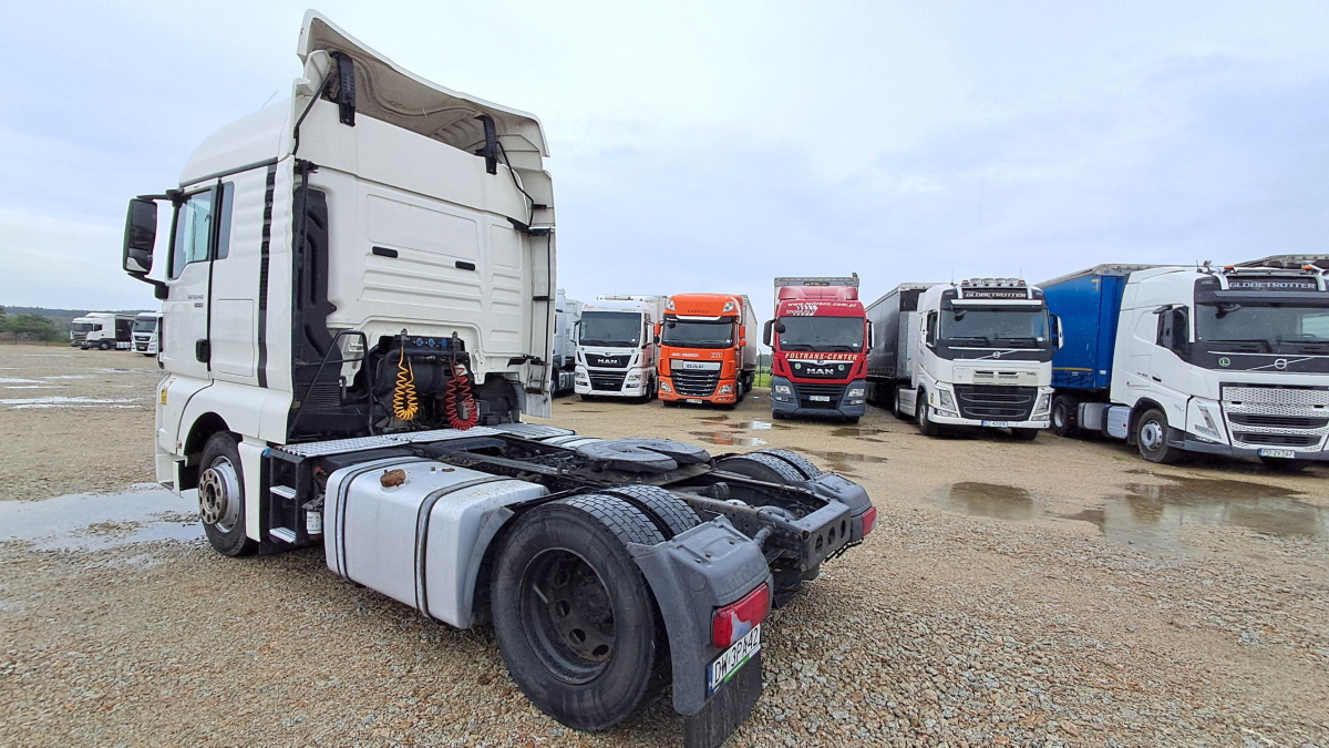 MAN TGX CIĄGNIK SIODŁOWY - Cabeza tractora: foto 5 MAN TGX CIĄGNIK SIODŁOWY - Cabeza tractora: foto 5