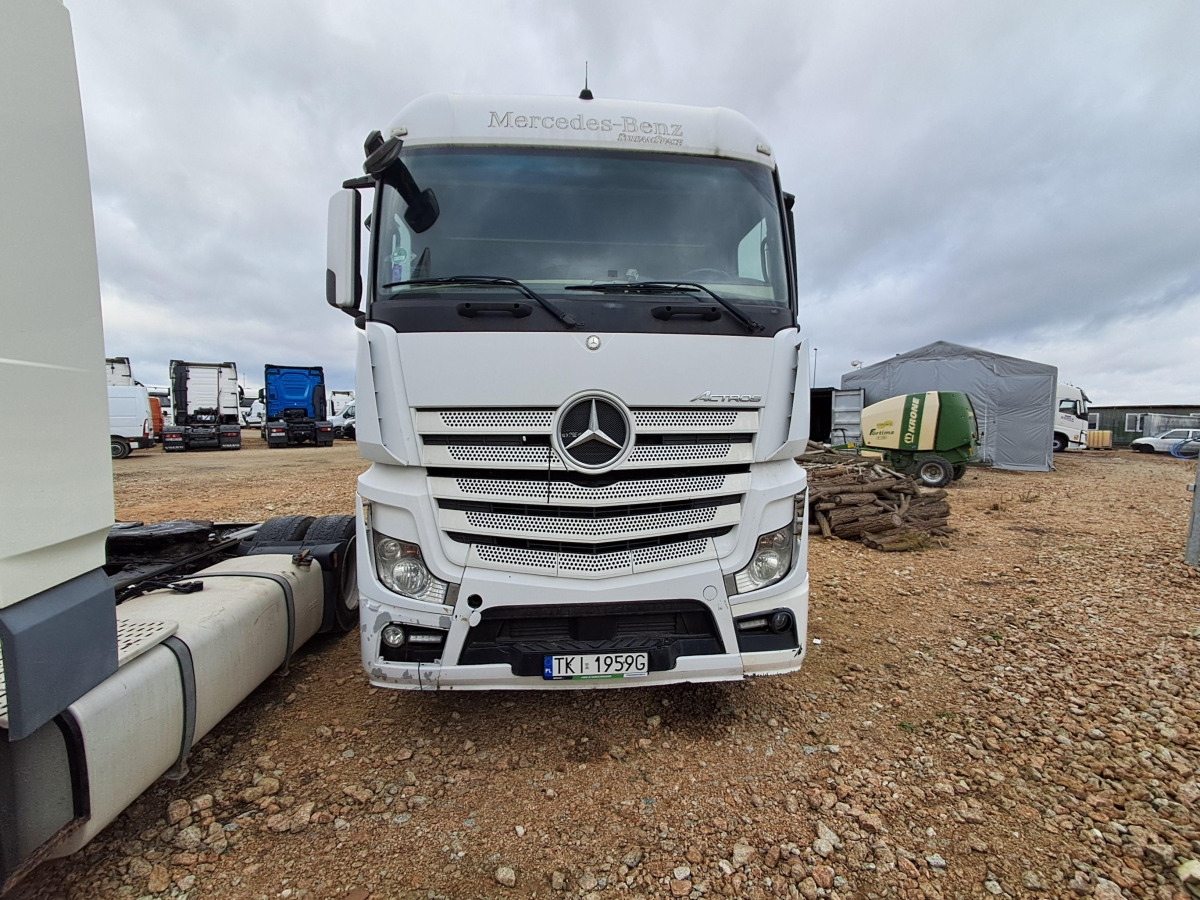 MERCEDES BENZ ACTROS CIĄGNIK SIODŁOWY - Cabeza tractora: foto 1 MERCEDES BENZ ACTROS CIĄGNIK SIODŁOWY - Cabeza tractora: foto 1