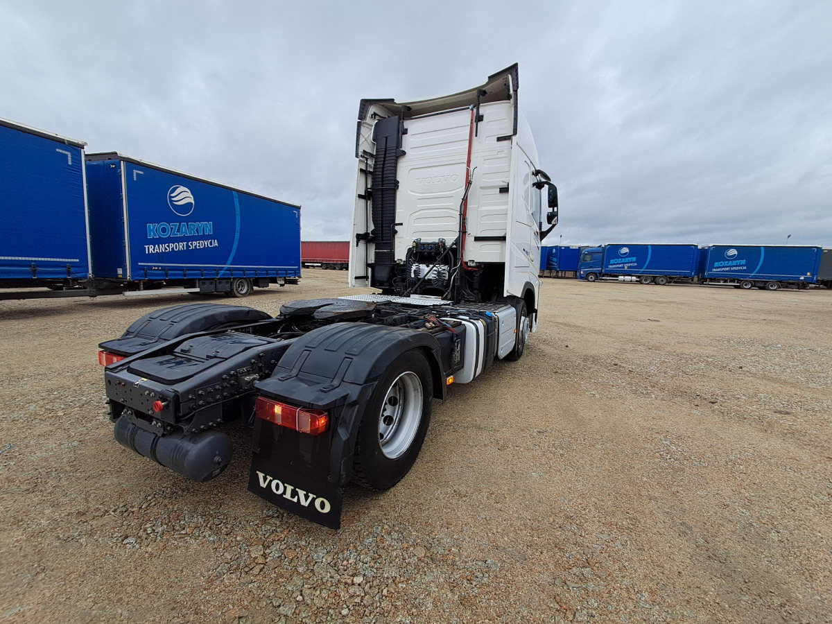 VOLVO FH 460 CIĄGNIK SIODŁOWY - Cabeza tractora: foto 5 VOLVO FH 460 CIĄGNIK SIODŁOWY - Cabeza tractora: foto 5