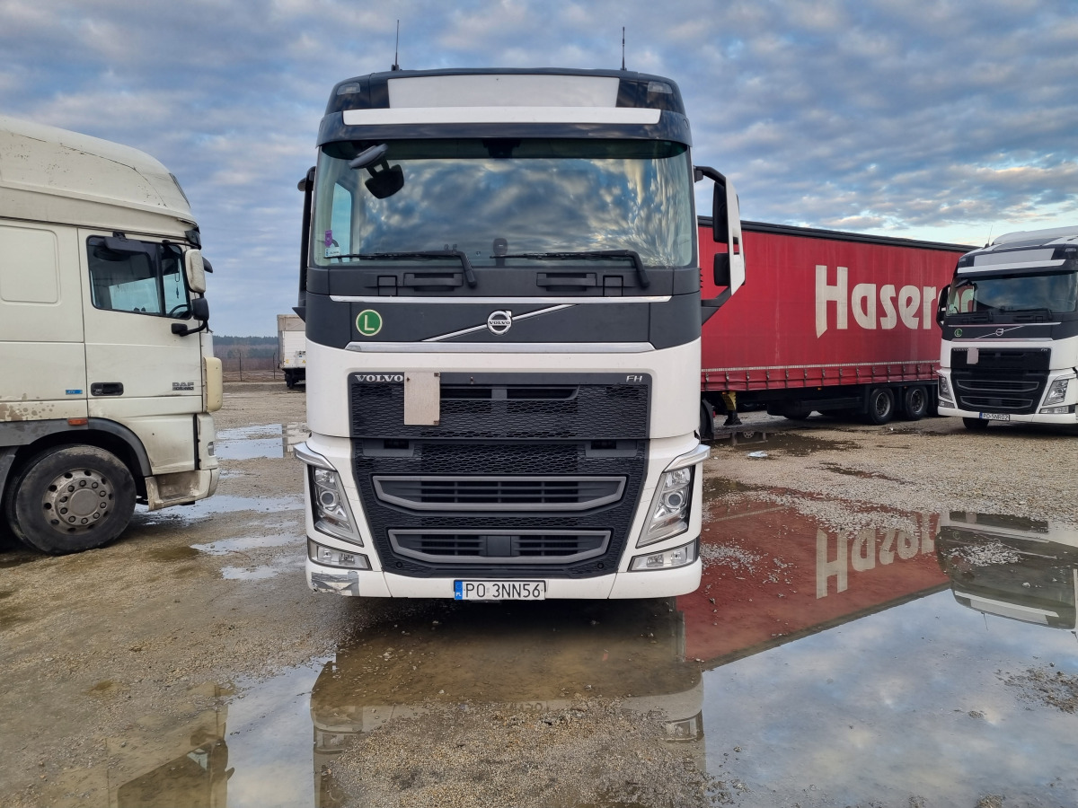 VOLVO FH 460 CIĄGNIK SIODŁOWY - Cabeza tractora: foto 2 VOLVO FH 460 CIĄGNIK SIODŁOWY - Cabeza tractora: foto 2