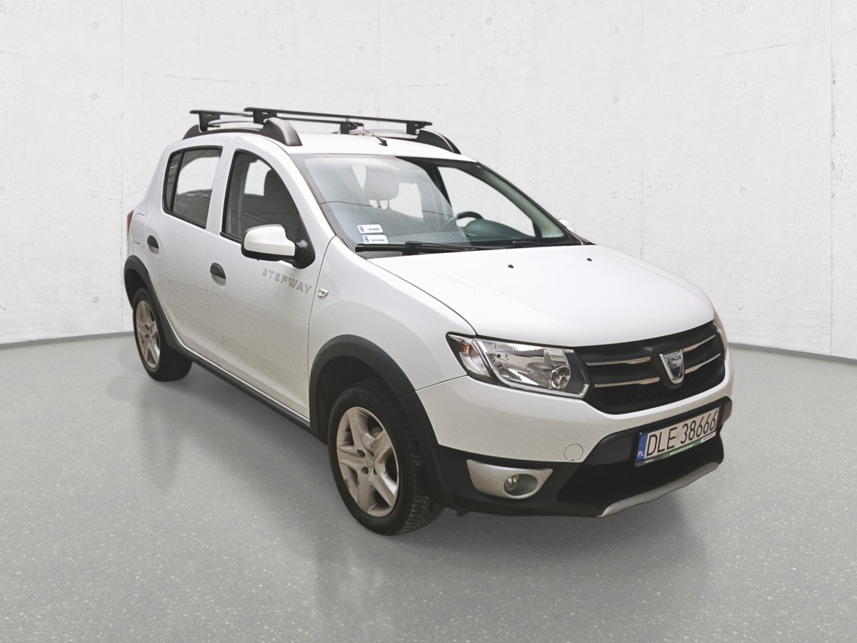 DACIA SANDERO STEPWAY HATCHBACK - Coche: foto 2 DACIA SANDERO STEPWAY HATCHBACK - Coche: foto 2