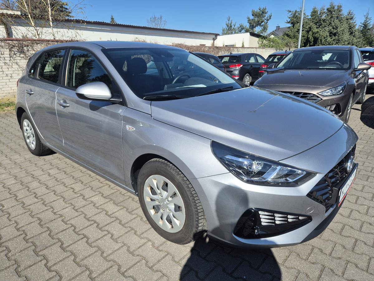 HYUNDAI I30 HATCHBACK - Hatchback: foto 1 HYUNDAI I30 HATCHBACK - Hatchback: foto 1