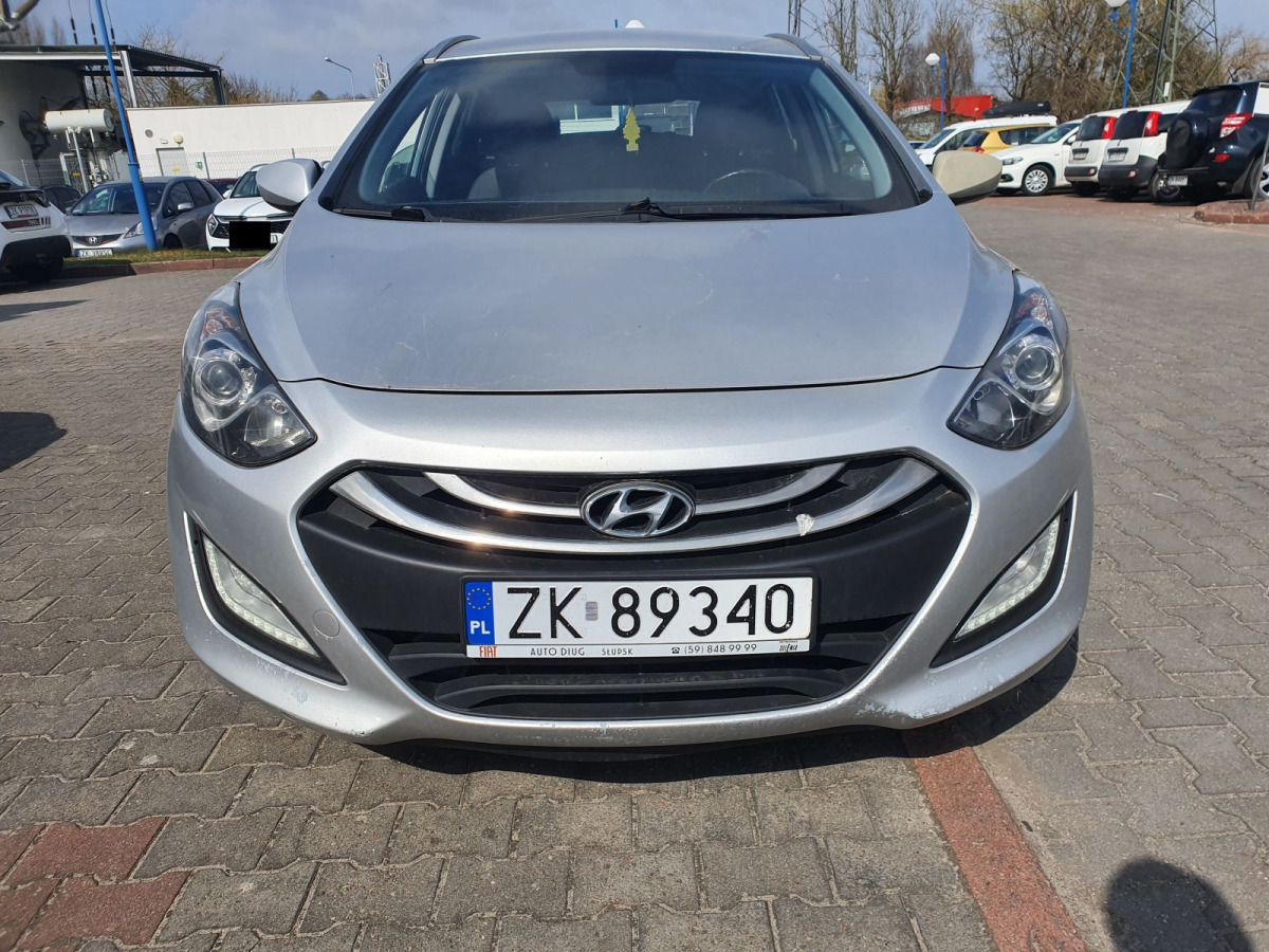 HYUNDAI I30 KOMBI - Coche: foto 5 HYUNDAI I30 KOMBI - Coche: foto 5