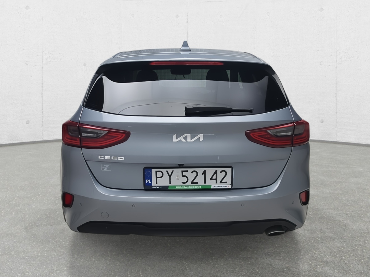 KIA CEED HATCHBACK - Coche: foto 5 KIA CEED HATCHBACK - Coche: foto 5