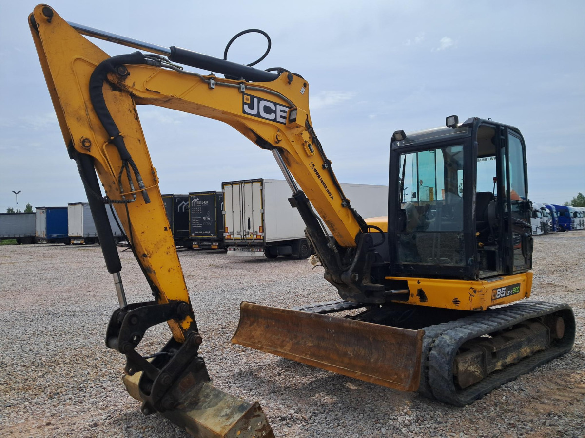 Koparka gąsienicowa JCB 85Z-1 – 2014 – 6516 h - Excavadora de cadenas: foto 2 Koparka gąsienicowa JCB 85Z-1 – 2014 – 6516 h - Excavadora de cadenas: foto 2