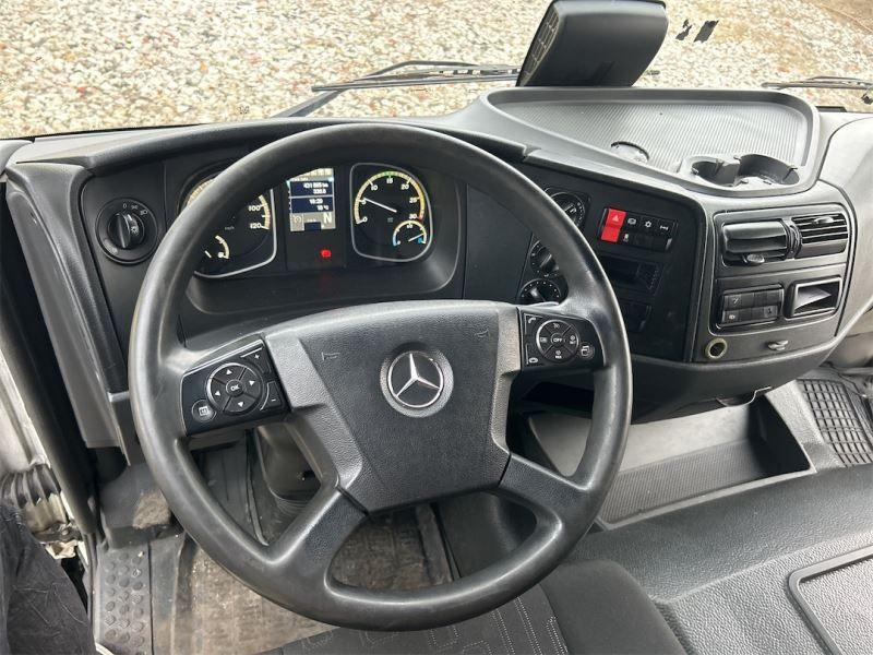 MERCEDES BENZ ATEGO CHŁODNIA Z AGREGATEM - Camión frigorífico: foto 5 MERCEDES BENZ ATEGO CHŁODNIA Z AGREGATEM - Camión frigorífico: foto 5