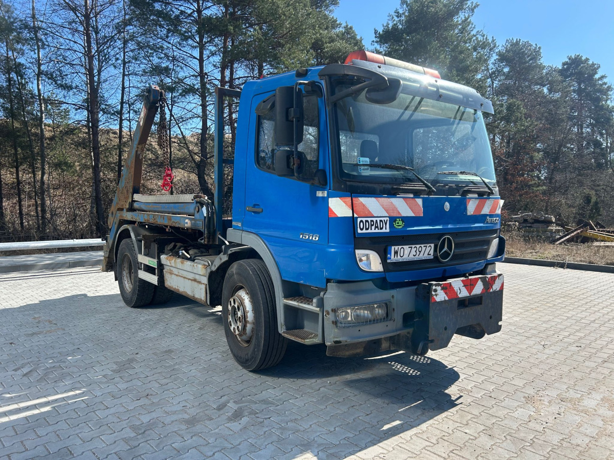 MERCEDES BENZ ATEGO HAKOWIEC - Camión multibasculante: foto 1 MERCEDES BENZ ATEGO HAKOWIEC - Camión multibasculante: foto 1