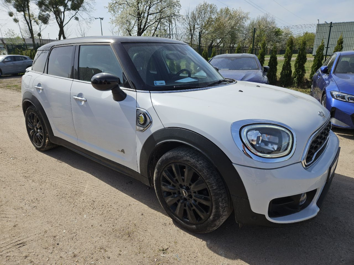 MINI COUNTRYMAN KOMBI - Coche: foto 1 MINI COUNTRYMAN KOMBI - Coche: foto 1