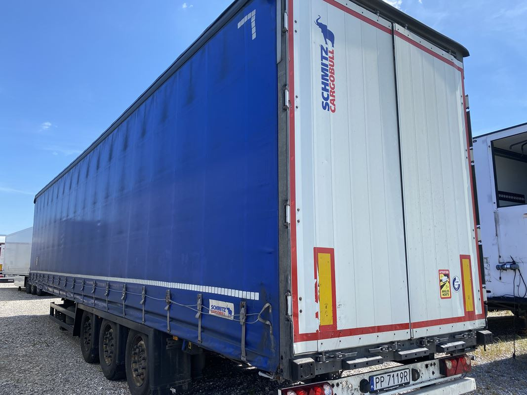 SCHMITZ CARGOBULL SCB S3T FIRANA - Remolque con toldo: foto 3 SCHMITZ CARGOBULL SCB S3T FIRANA - Remolque con toldo: foto 3