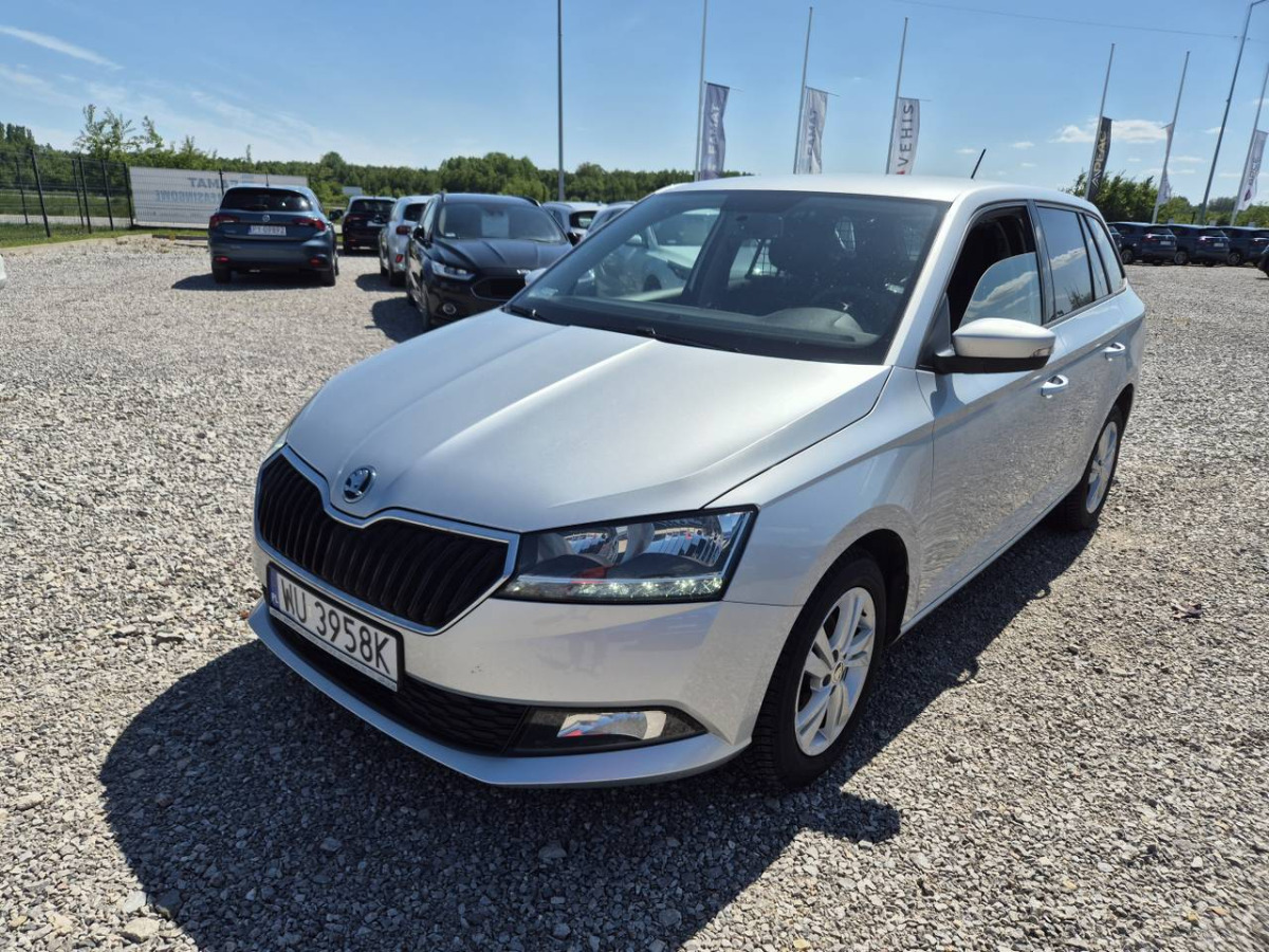 SKODA FABIA VAN+ HATCHBACK HOMOLOGACJA JAKO SAMOCHÓD CIĘŻAROWY - Hatchback: foto 3 SKODA FABIA VAN+ HATCHBACK HOMOLOGACJA JAKO SAMOCHÓD CIĘŻAROWY - Hatchback: foto 3