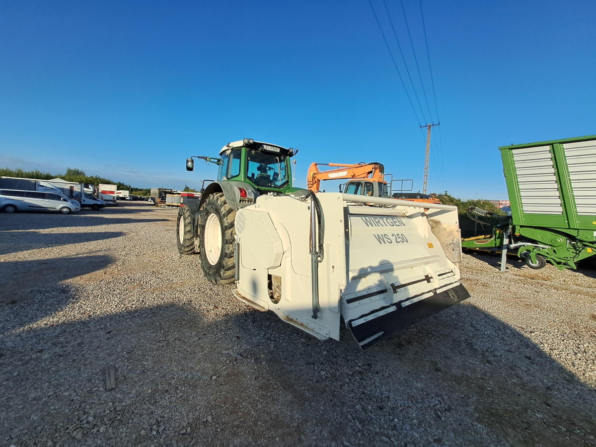 Sprzęt budowlany FENDT 936 VARIO + Stabilizator gruntu WIRTGEN WS 250 - Tractor: foto 5 Sprzęt budowlany FENDT 936 VARIO + Stabilizator gruntu WIRTGEN WS 250 - Tractor: foto 5