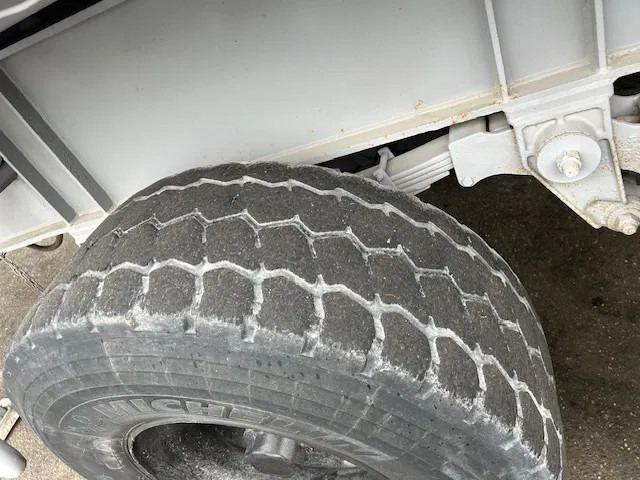 Semirremolque volquete CIF 2 Axle Steel Tipper , Spring Suspension , Drum Brakes: foto 12