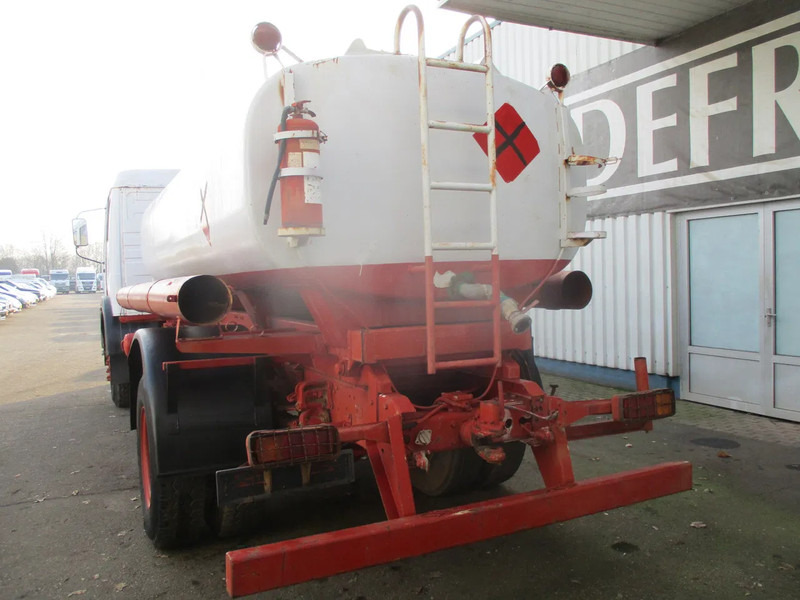 Camión cisterna para transporte de combustible Mercedes-Benz FAP 1620 BD , Fuel truck , 4x2 , Manual , Spring suspension: foto 7 Camión cisterna para transporte de combustible Mercedes-Benz FAP 1620 BD , Fuel truck , 4x2 , Manual , Spring suspension: foto 7