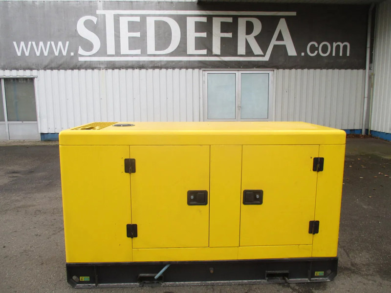 Stedefra VG-R30 , 37.5 KVA , New Diesel generator, 3 Phase - Generador industriale: foto 2 Stedefra VG-R30 , 37.5 KVA , New Diesel generator, 3 Phase - Generador industriale: foto 2