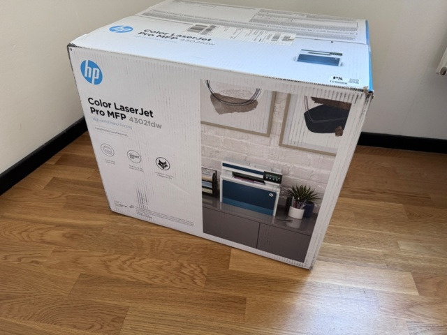 Máquina de impresión HP Color LaserJet Pro MFP 4302fdw - Ny i kartong - LEASING?: foto 1