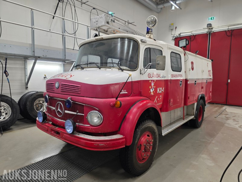 1972 Mercedes-Benz 911 13/36 brannbil - Camión de bomberos: foto 1 1972 Mercedes-Benz 911 13/36 brannbil - Camión de bomberos: foto 1