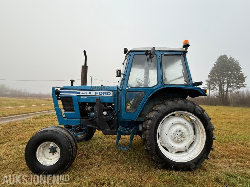 1981 Ford 6700 Turbo - Tractor: foto 2 1981 Ford 6700 Turbo - Tractor: foto 2