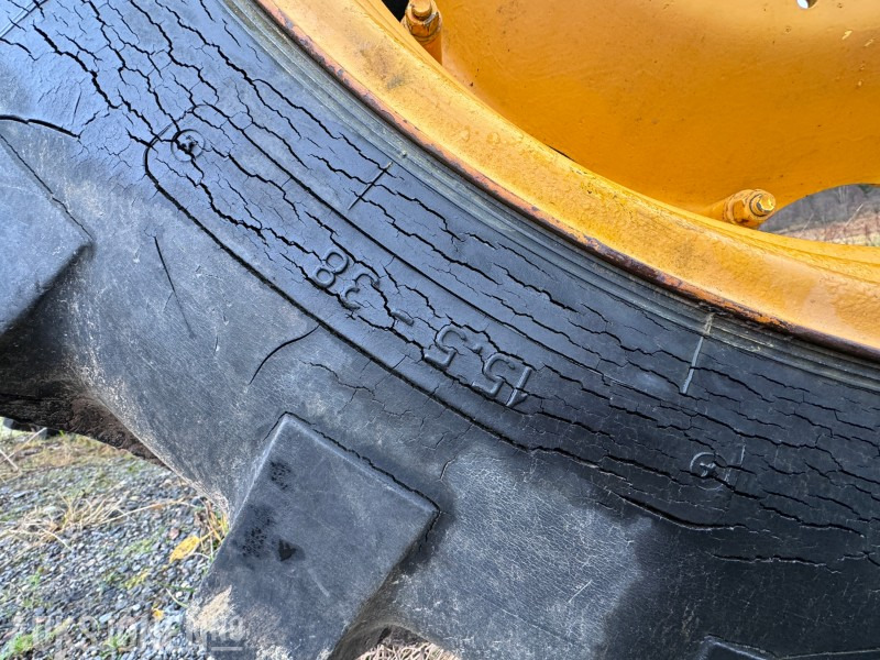 Tractor 1985 John Deere 1640 SYNCHRON - 4x4: foto 13 Tractor 1985 John Deere 1640 SYNCHRON - 4x4: foto 13