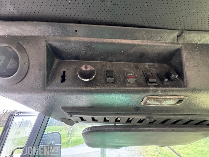 Tractor 1985 John Deere 1640 SYNCHRON - 4x4: foto 20 Tractor 1985 John Deere 1640 SYNCHRON - 4x4: foto 20