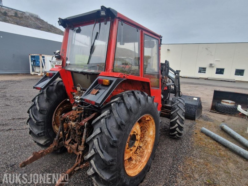 1985 Volvo 605 TURBO 12869 timer - Tractor: foto 4 1985 Volvo 605 TURBO 12869 timer - Tractor: foto 4