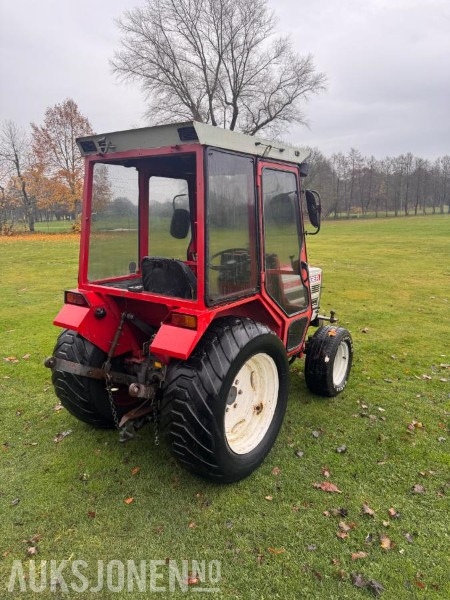 1989 SHIBAURA Stiger 2540 - 4 hjulstrekk - høy og lav serie - Tractor: foto 4 1989 SHIBAURA Stiger 2540 - 4 hjulstrekk - høy og lav serie - Tractor: foto 4