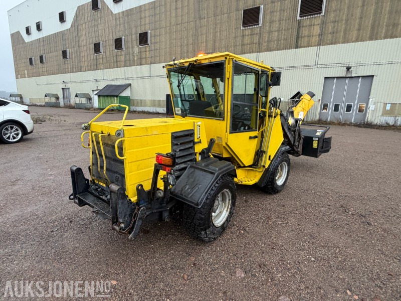 1996 Wille P504-T hjullaster - Snøfres - Universalskuffe - Sommerdekk/vinterdekk - Minicargadora: foto 5 1996 Wille P504-T hjullaster - Snøfres - Universalskuffe - Sommerdekk/vinterdekk - Minicargadora: foto 5