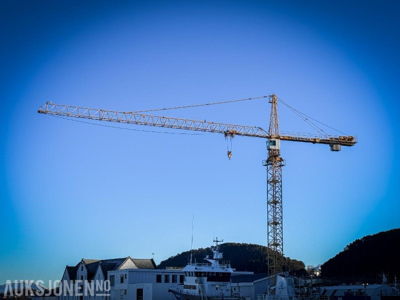 2000 Liebherr 280 EC-H 16 Litronic Tårnkran med undervogn på plater - Grúa: foto 1 2000 Liebherr 280 EC-H 16 Litronic Tårnkran med undervogn på plater - Grúa: foto 1