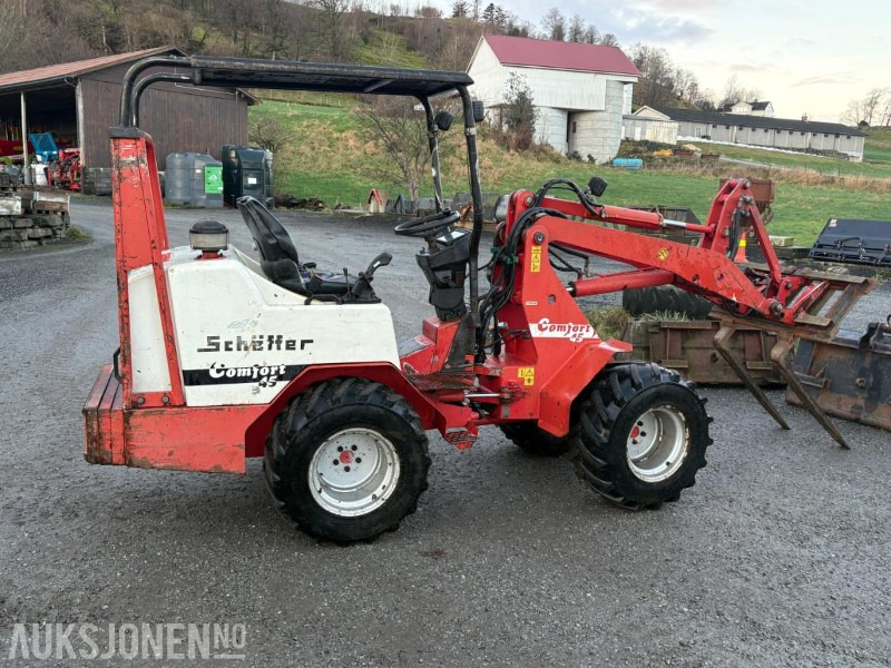 2004 Schäffer 3033S kompakt hjullaster med mye utstyr - Minicargadora: foto 5 2004 Schäffer 3033S kompakt hjullaster med mye utstyr - Minicargadora: foto 5