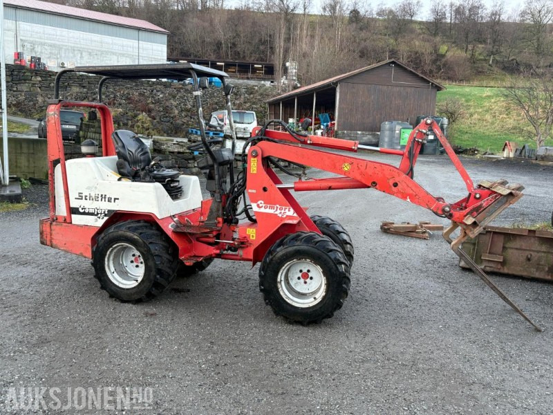 2004 Schäffer 3033S kompakt hjullaster med mye utstyr - Minicargadora: foto 4 2004 Schäffer 3033S kompakt hjullaster med mye utstyr - Minicargadora: foto 4