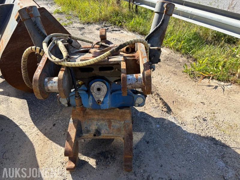 2008 SMP Rototilt med KM2 feste - Equipo de construcción: foto 5 2008 SMP Rototilt med KM2 feste - Equipo de construcción: foto 5