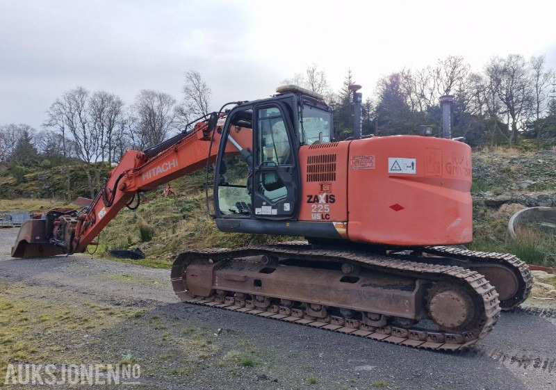 2009 Hitachi ZX225USLC-3 Beltegraver m/GPS/Rototilt med klype/Pusseskuffe, 12800 timer - Excavadora: foto 4 2009 Hitachi ZX225USLC-3 Beltegraver m/GPS/Rototilt med klype/Pusseskuffe, 12800 timer - Excavadora: foto 4